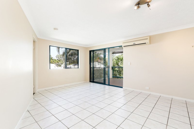 Photo - 7/19-21 Pandanus Street, Mudjimba QLD 4564 - Image 4