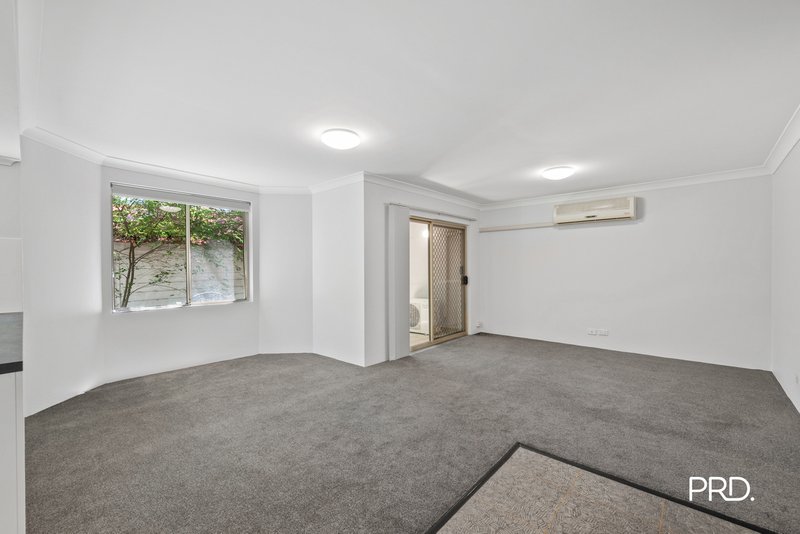 Photo - 7/19-21 Thurston Street, Penrith NSW 2750 - Image 3