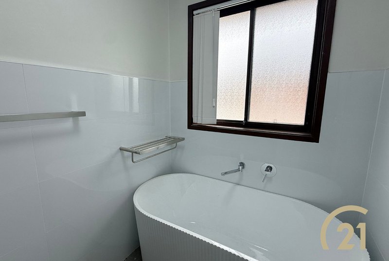 Photo - 7/19 Alderson Avenue, Liverpool NSW 2170 - Image 5