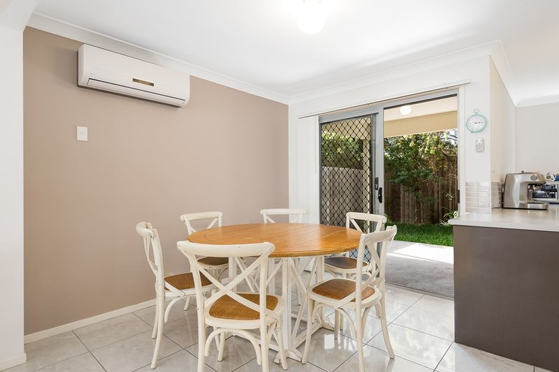 Photo - 7/19 Platinum Place, Oxley QLD 4075 - Image 4