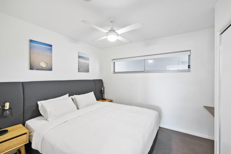 Photo - 7/19 Shine Court, Birtinya QLD 4575 - Image 7