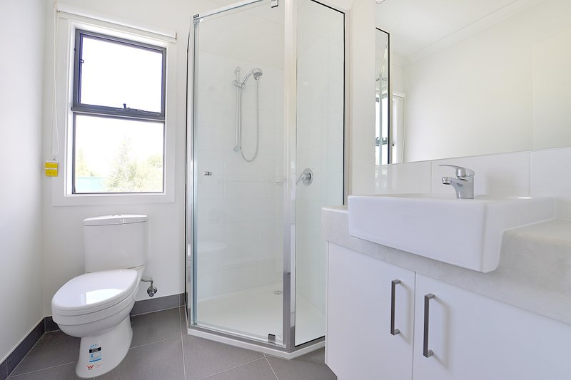 Photo - 7/19 Stamford Crescent, Rowville VIC 3178 - Image 6