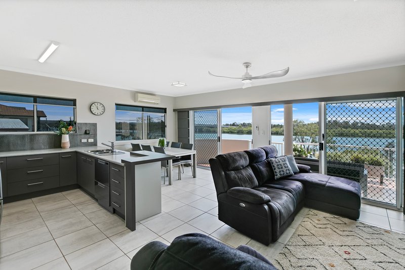 Photo - 7/195 Bradman Avenue, Maroochydore QLD 4558 - Image 6