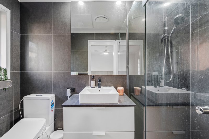 Photo - 7/1A Alison Road, Carrara QLD 4211 - Image 12