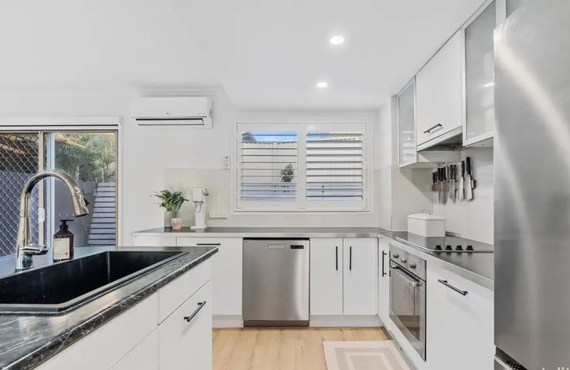 Photo - 7/1A Alison Road, Carrara QLD 4211 - Image 10