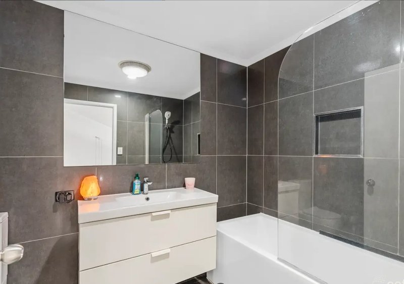 Photo - 7/1A Alison Road, Carrara QLD 4211 - Image 15