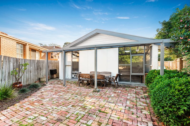 Photo - 71A Cochrane Street, Mitcham VIC 3132 - Image 9