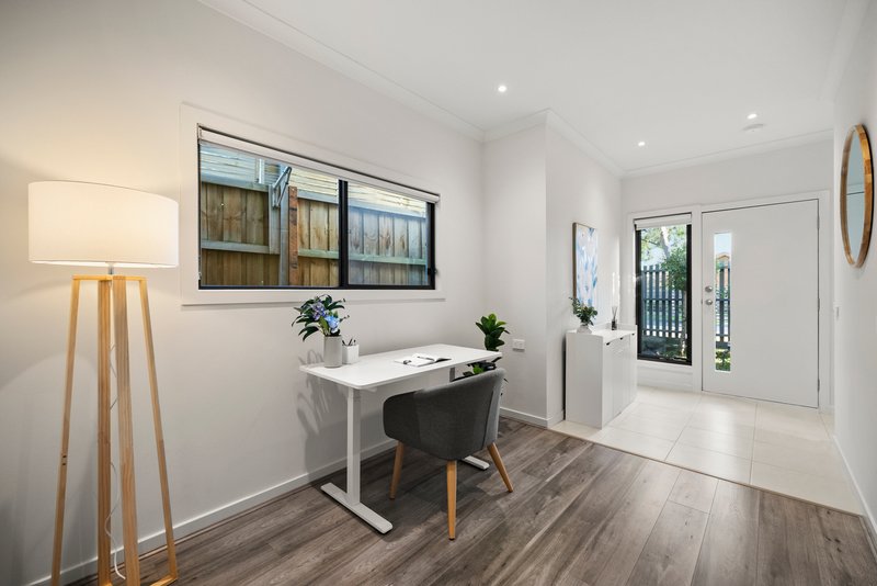 Photo - 7/1A Orchard Road, Bayswater VIC 3153 - Image 3