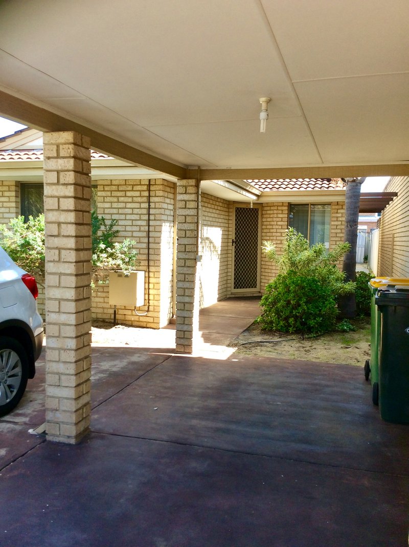 Photo - 71C Gilbertson Road, Kardinya WA 6163 - Image 1