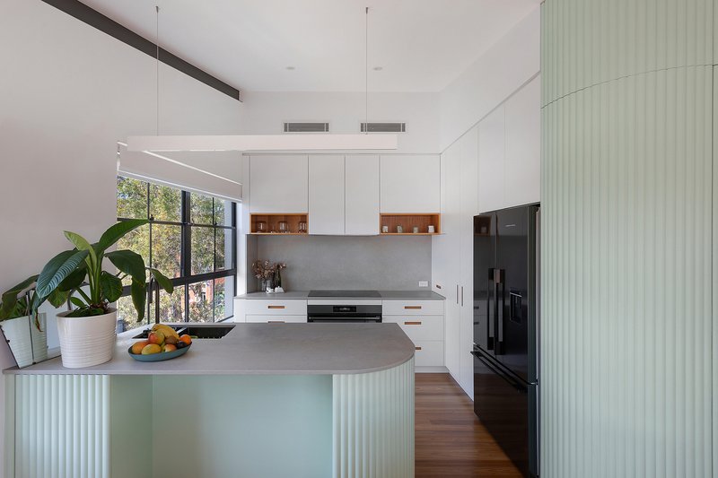 Photo - 7/2-14 Lawrence Street, Alexandria NSW 2015 - Image 2