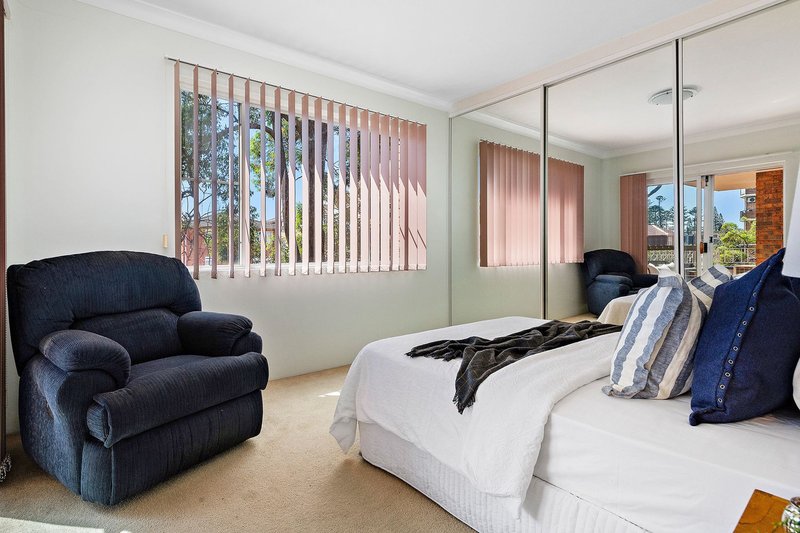 Photo - 7/2-4 Hercules Road, Brighton-Le-Sands NSW 2216 - Image 6