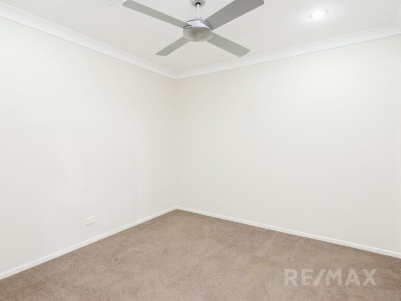 Photo - 7/2-4 Penda Court, Merrimac QLD 4226 - Image 9