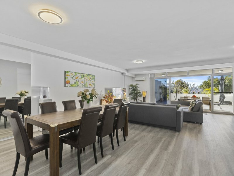 Photo - 7/2-6 Warrigal Street, The Entrance NSW 2261 - Image 2