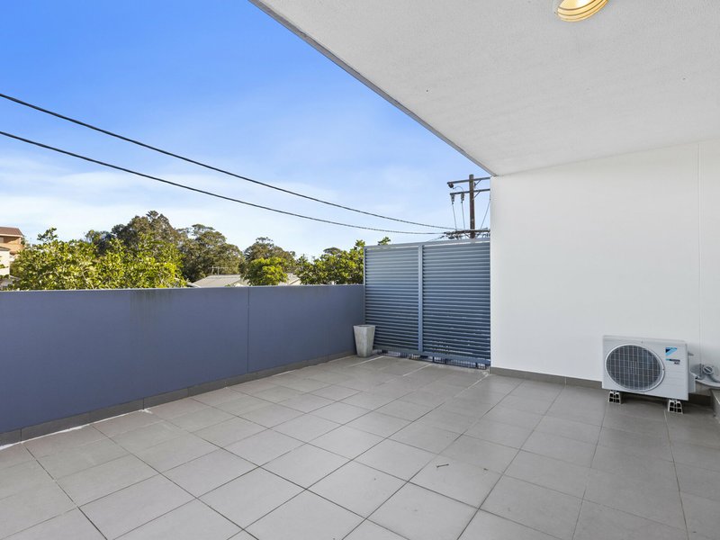 Photo - 7/2-6 Warrigal Street, The Entrance NSW 2261 - Image 9