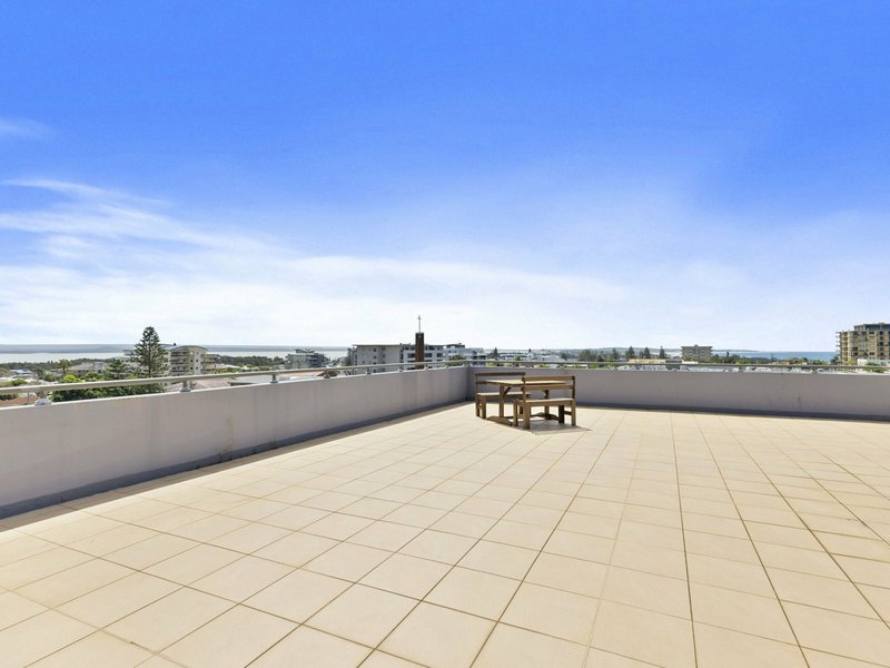 Photo - 7/2-6 Warrigal Street, The Entrance NSW 2261 - Image 13