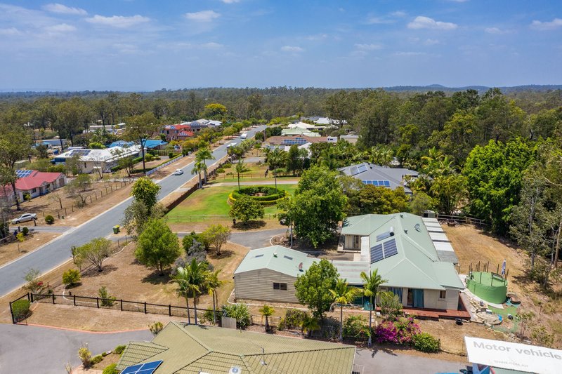 Photo - 72-74 Silvereye Crescent, Greenbank QLD 4124 - Image 7