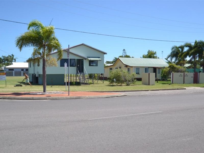 Photo - 72 & 74 Williams Street, Bowen QLD 4805 - Image 2