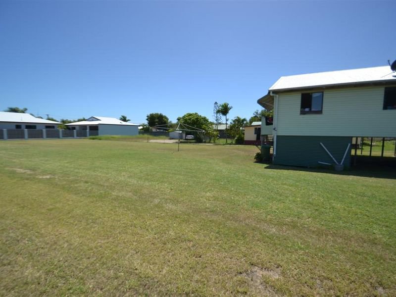 Photo - 72 & 74 Williams Street, Bowen QLD 4805 - Image 11