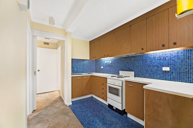 Photo - 7/2-8 Corinna Street, Lyons ACT 2606 - Image 8