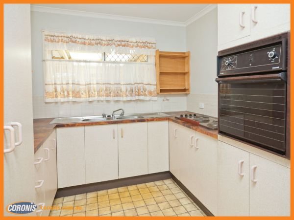 Photo - 72 Ann Street, Kallangur QLD 4503 - Image 4