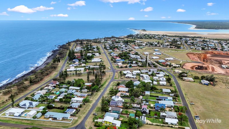 Photo - 72 Bathurst Street, Elliott Heads QLD 4670 - Image 15