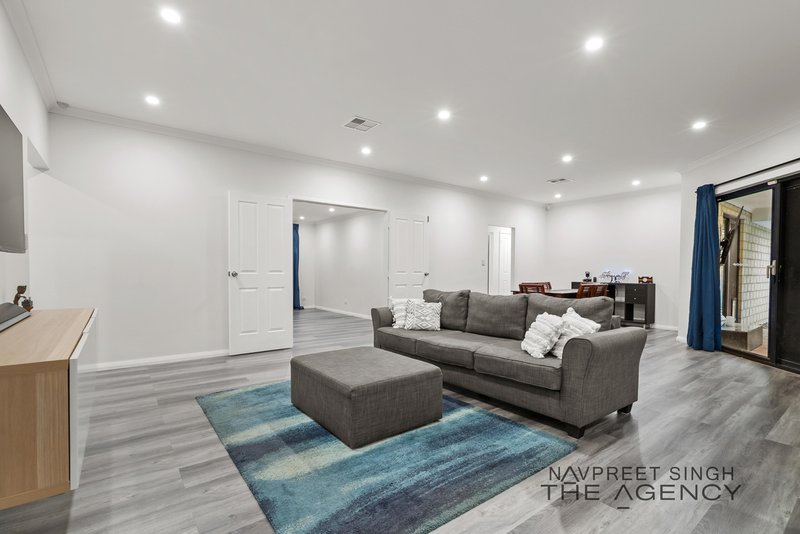 Photo - 72 Beauchamp Loop, Wellard WA 6170 - Image 7