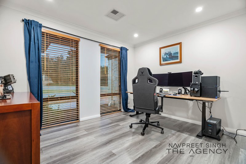 Photo - 72 Beauchamp Loop, Wellard WA 6170 - Image 16