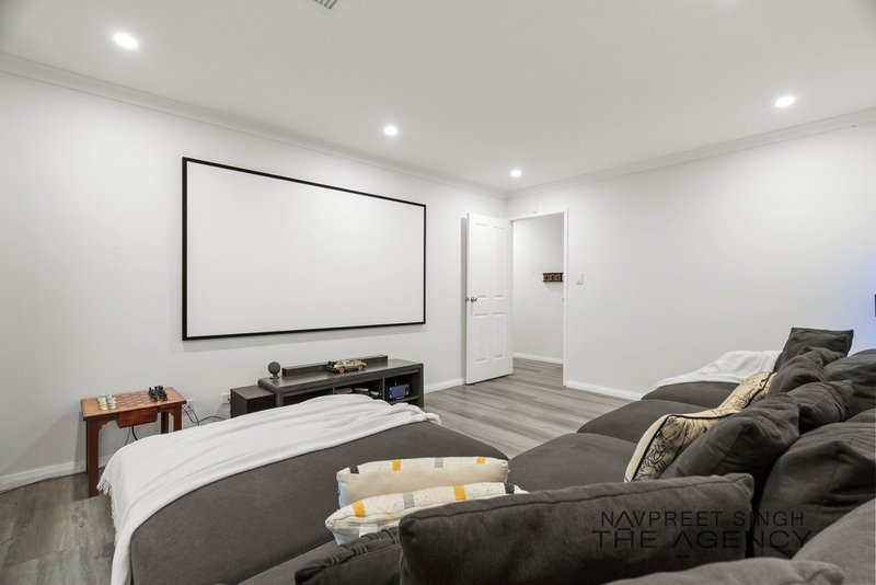 Photo - 72 Beauchamp Loop, Wellard WA 6170 - Image 18
