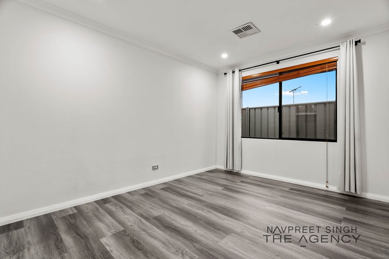 Photo - 72 Beauchamp Loop, Wellard WA 6170 - Image 22