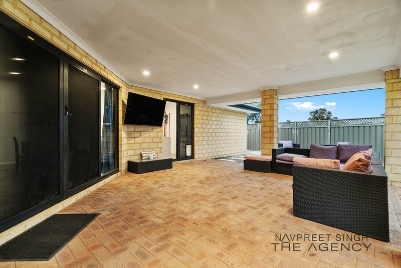 Photo - 72 Beauchamp Loop, Wellard WA 6170 - Image 28