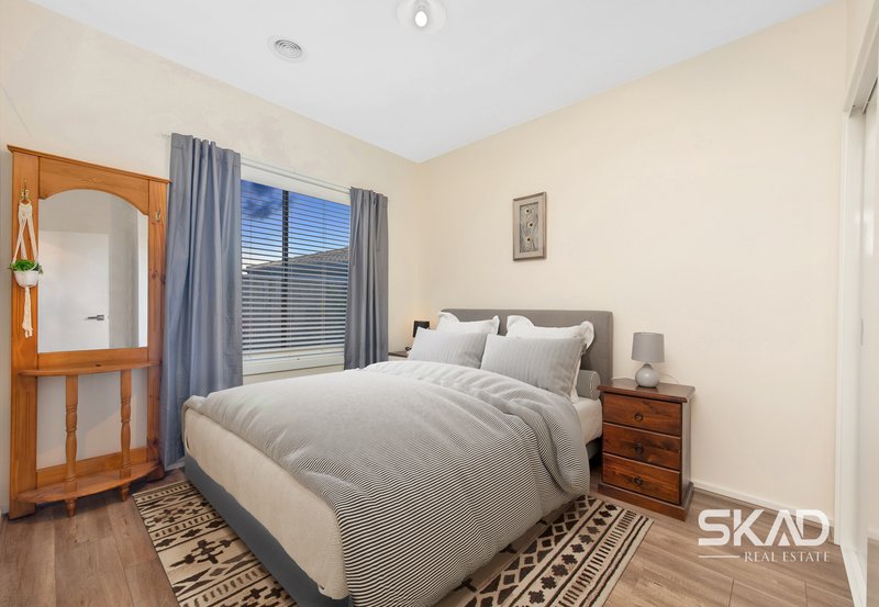 Photo - 72 Bethnal Avenue, Wollert VIC 3750 - Image 12