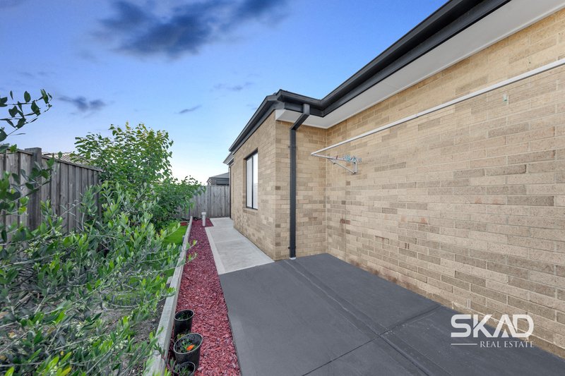 Photo - 72 Bethnal Avenue, Wollert VIC 3750 - Image 15