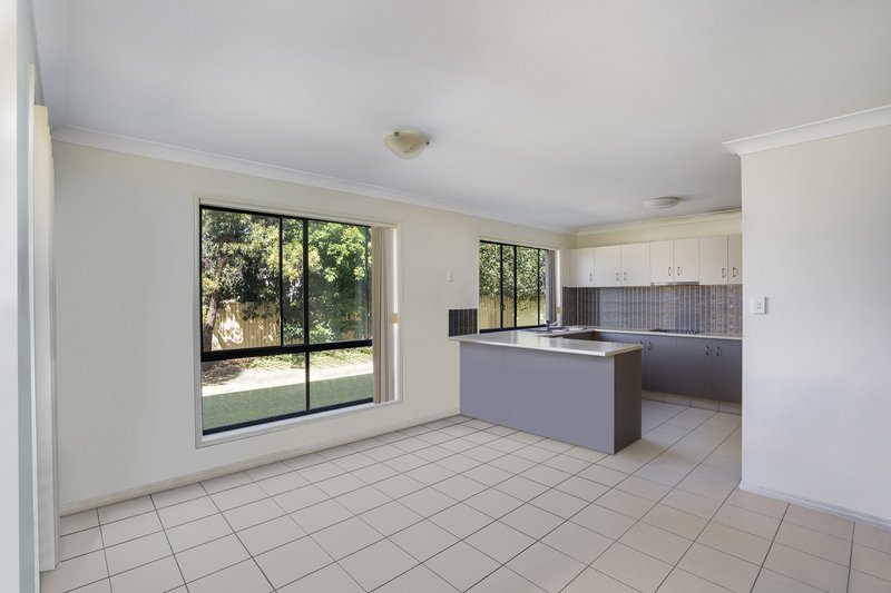 Photo - 72 Billinghurst Crescent, Upper Coomera QLD 4209 - Image 2