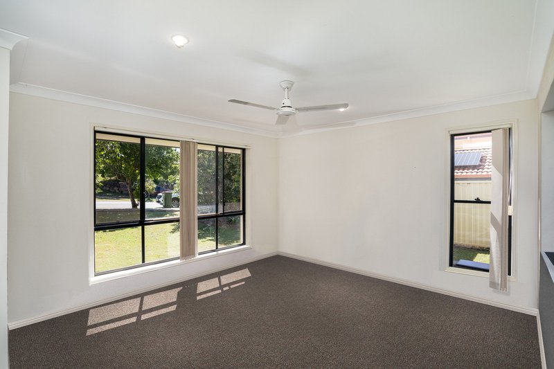 Photo - 72 Billinghurst Crescent, Upper Coomera QLD 4209 - Image 6