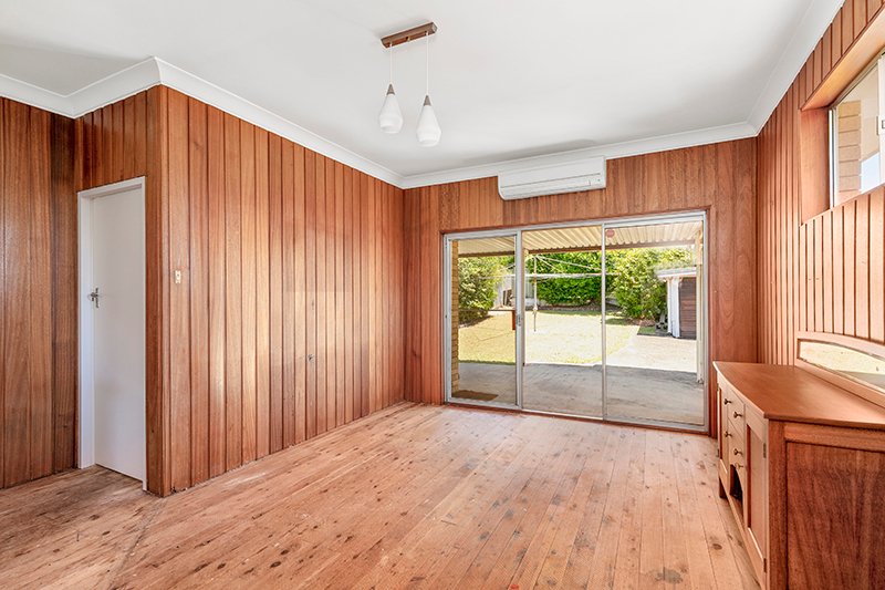 Photo - 72 Bix Road, Dee Why NSW 2099 - Image 6