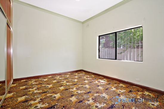 Photo - 72 Cairds Ave , Bankstown NSW 2200 - Image 5