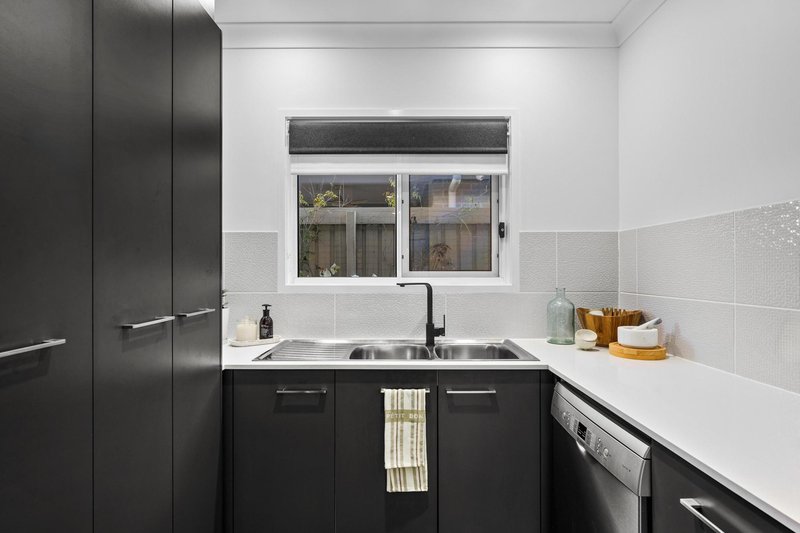 Photo - 72 Carpenter Drive, Ripley QLD 4306 - Image 11