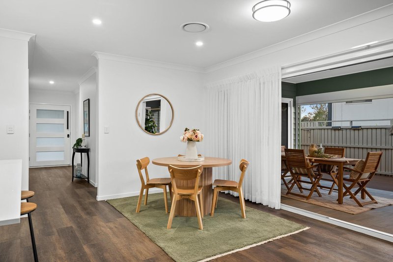 Photo - 72 Carpenter Drive, Ripley QLD 4306 - Image 12