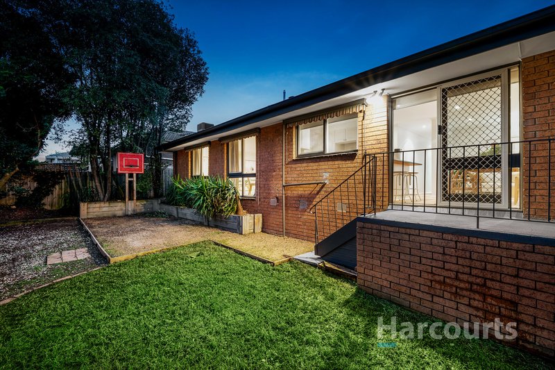 Photo - 72 Chartwell Drive, Wantirna VIC 3152 - Image 13