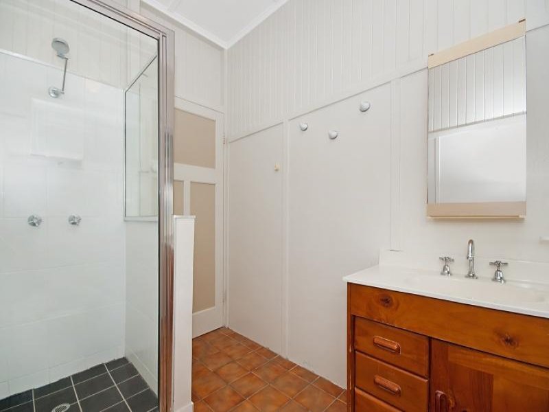 Photo - 72 Corcoran Street, Currajong QLD 4812 - Image 10