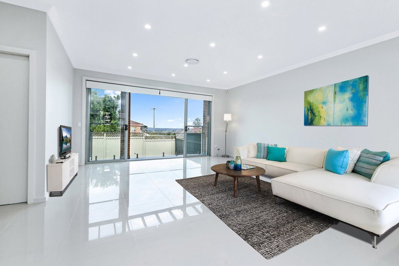 7/2 Curtin Place, Condell Park NSW 2200