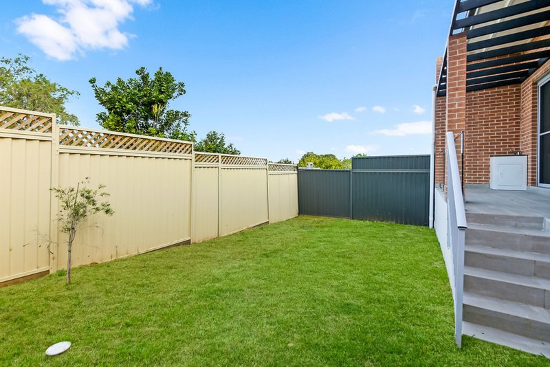 Photo - 7/2 Curtin Place, Condell Park NSW 2200 - Image 8