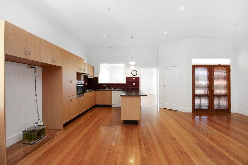 Photo - 72 Delaware Street, Reservoir VIC 3073 - Image 3