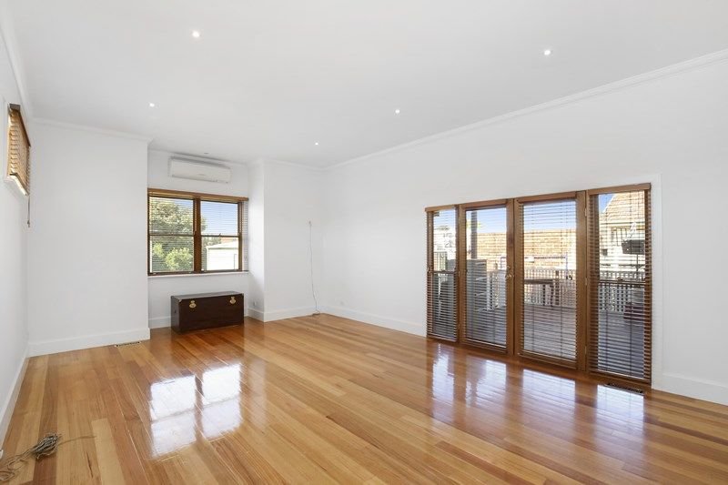 Photo - 72 Delaware Street, Reservoir VIC 3073 - Image 4