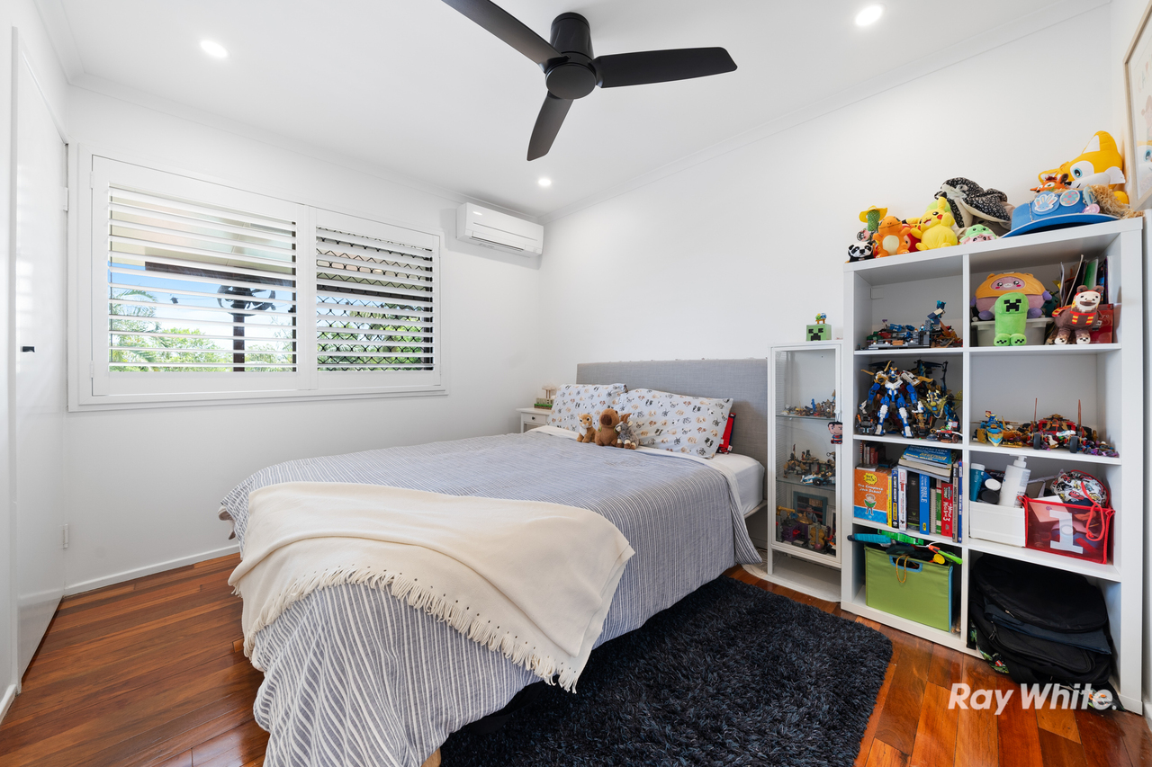 4-bedroom house at 72 Dennis Road, Springwood, QLD 4127, Logan, Queensland
