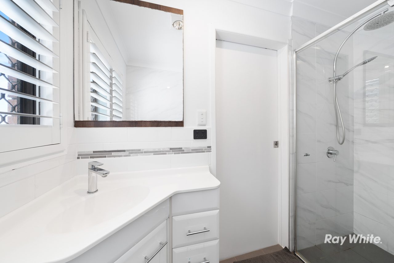 4-bedroom house at 72 Dennis Road, Springwood, QLD 4127, Logan, Queensland