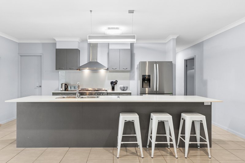 Photo - 72 Devonstone Drive, Cooroibah QLD 4565 - Image 5
