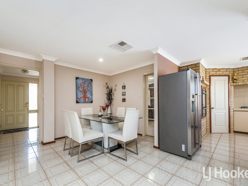 Photo - 72 Discovery Drive, Thornlie WA 6108 - Image 8