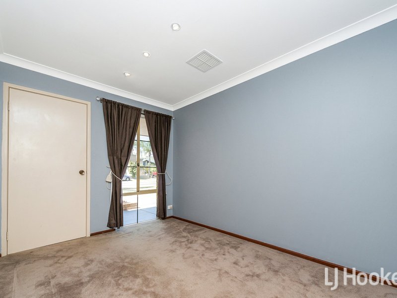 Photo - 72 Discovery Drive, Thornlie WA 6108 - Image 19