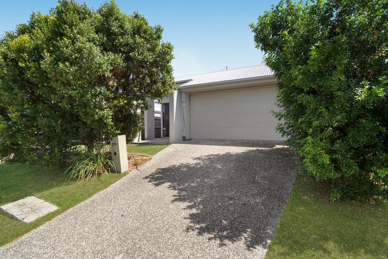 Photo - 72 Dixon Drive, Pimpama QLD 4209 - Image 4
